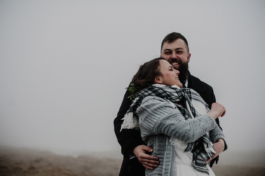 zdjęcia ślubne we mgle